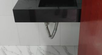 Casa com 2 dormitórios LO 109 